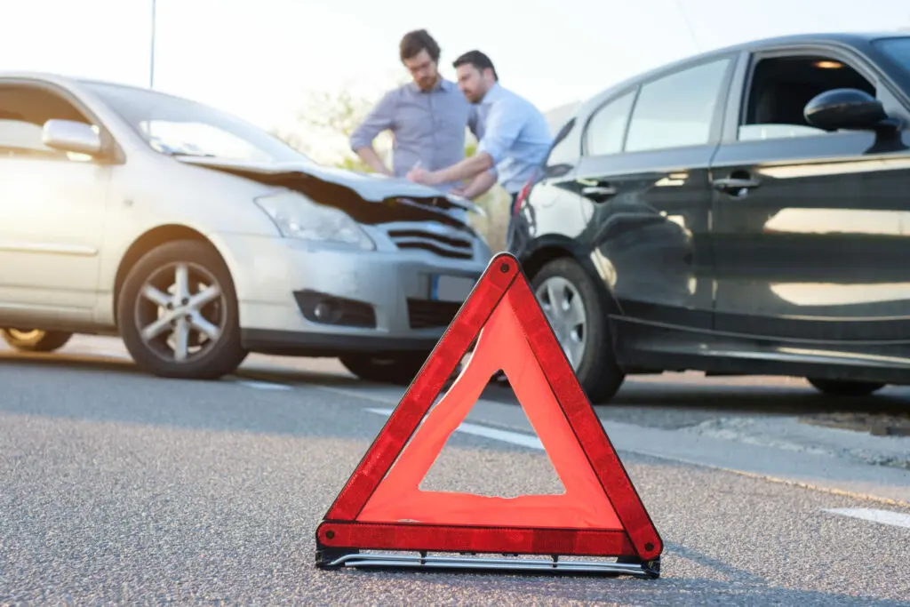 Elke Auto Moet Verzekerd Zijn, Ook Als Er Niet Mee Gereden ... - Rijden Onder Invloed (Alcohol & Drugs) - Advocaat Verkeersrecht Antwerpen - DriesAdvocaten.be thumbnail